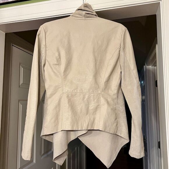 EUC Blank NYC Faux Leather Suede Mixed Media Draped Front Moto Jacket MEDIUM - Picture 3 of 9